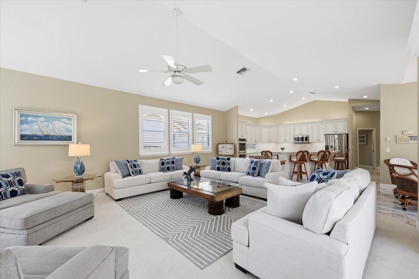 CRESCENT OAKS COUNTRY CLUB PH 1 - Residential