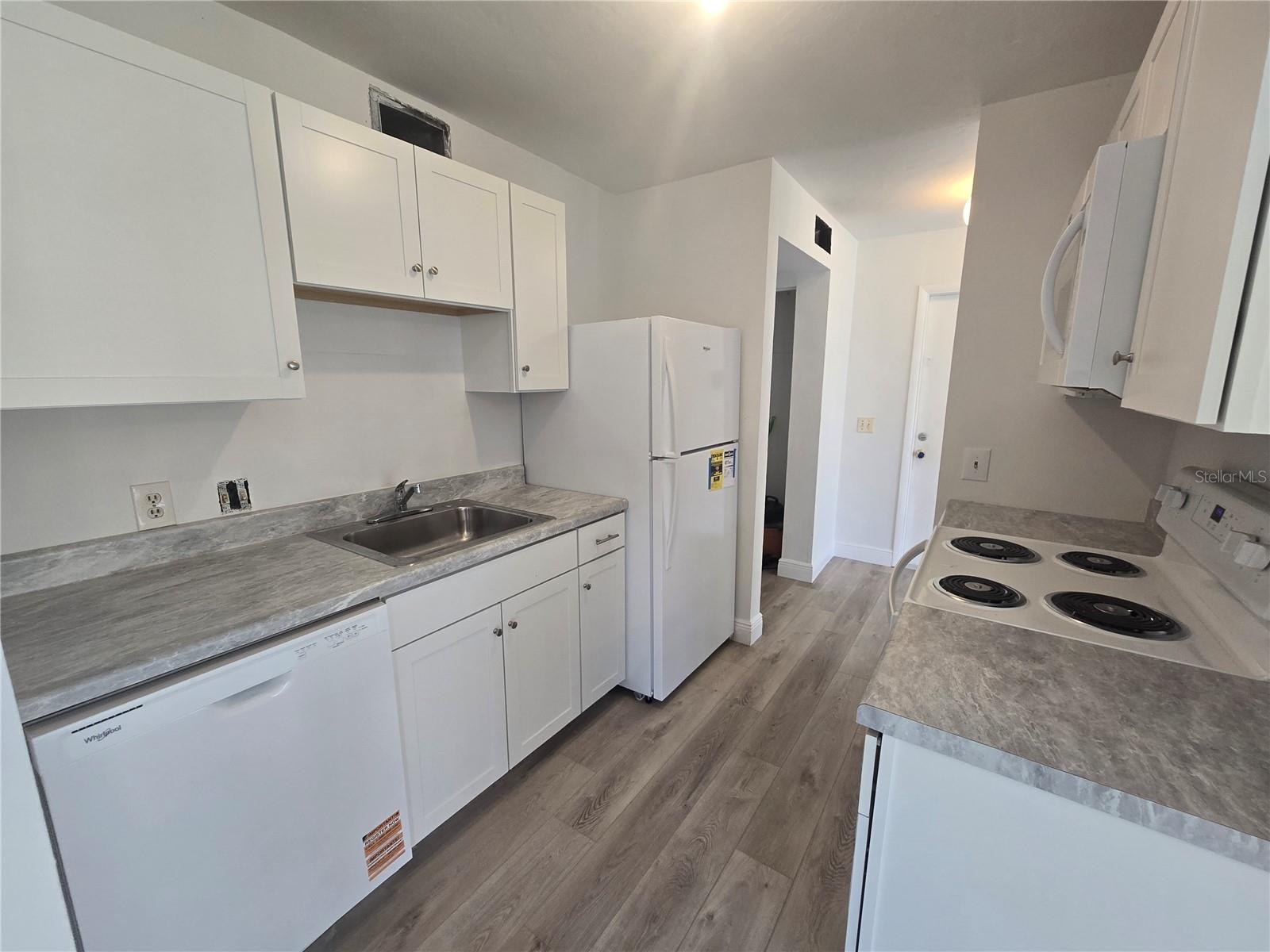 624 WHITE PINE TREE ROAD 5