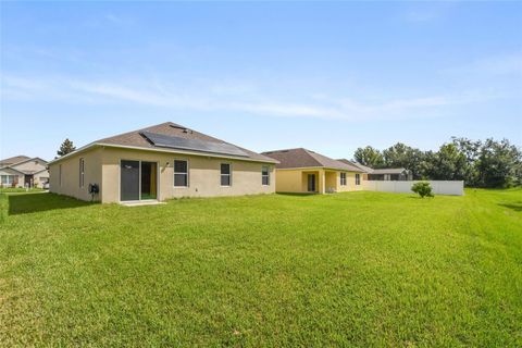 A home in WINTER HAVEN