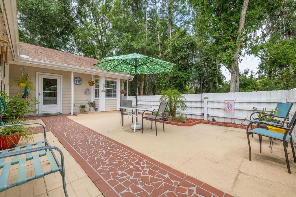 Photo of 12432 Knollbrook Lane, Hudson, FL 34669 (MLS # W7887709)