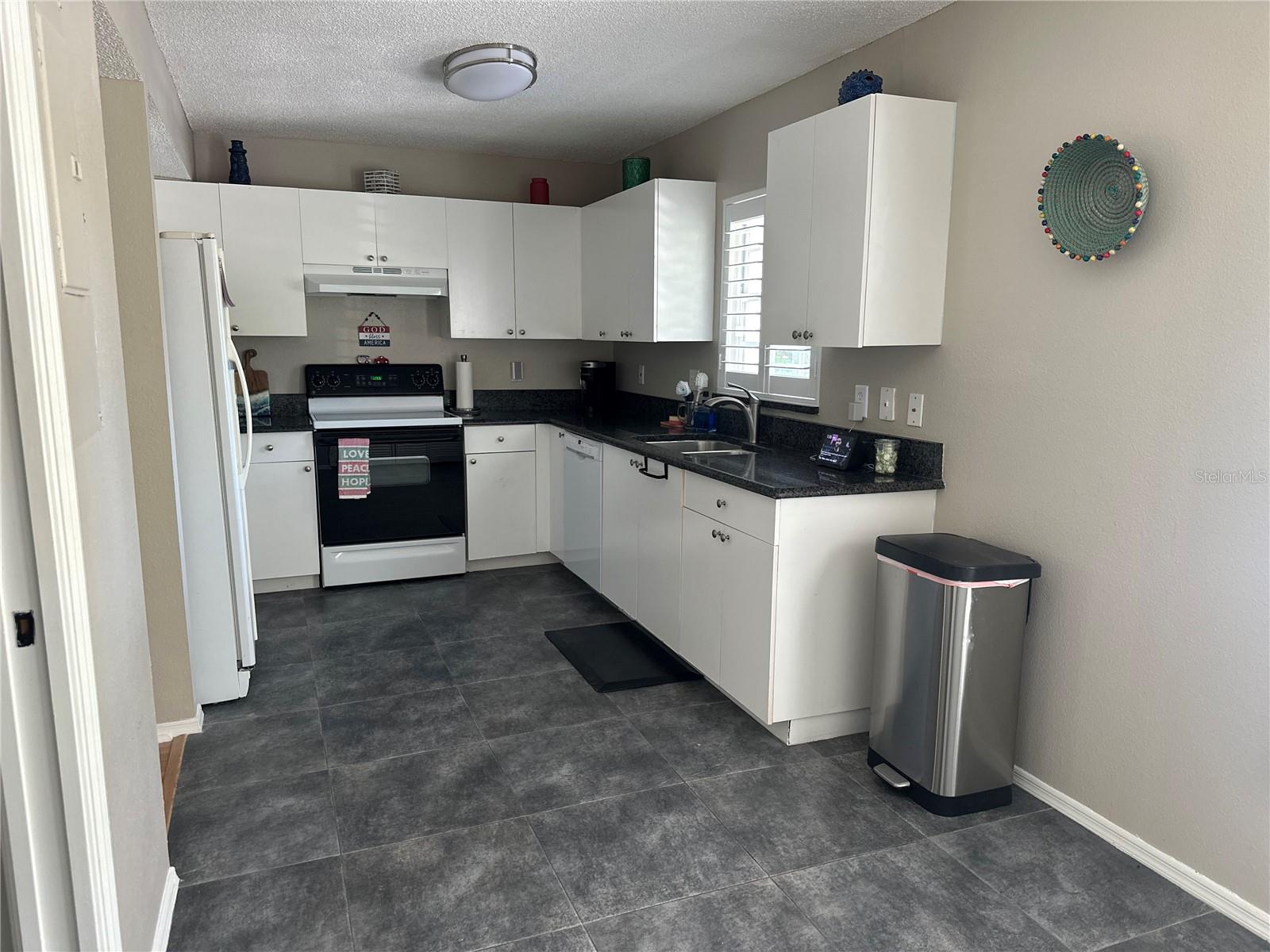GLENBROOK EAST - Residential