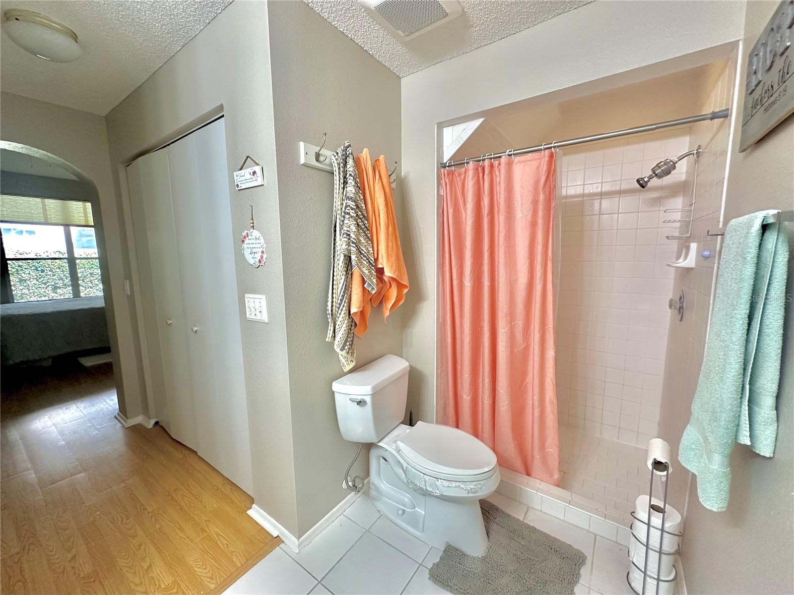 GLENBROOK EAST - Residential