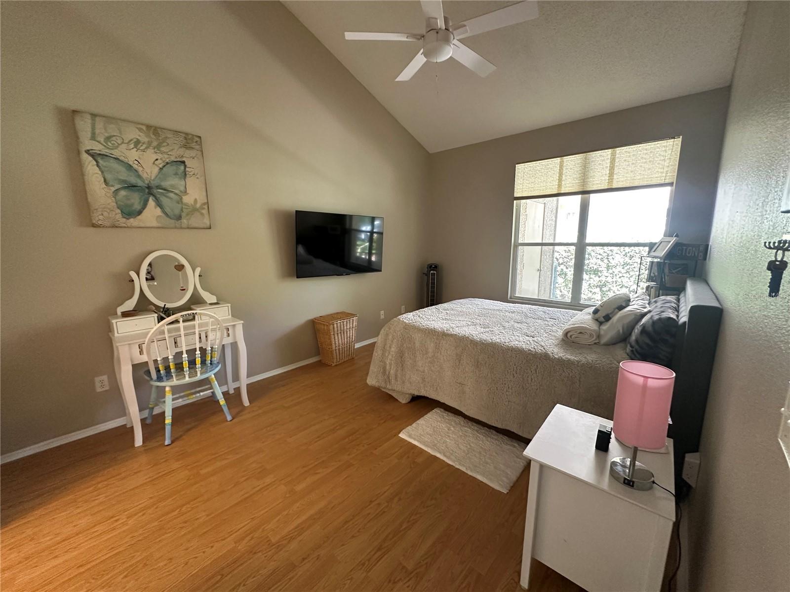 GLENBROOK EAST - Residential