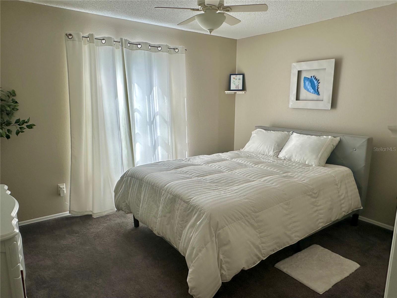 GLENBROOK EAST - Residential