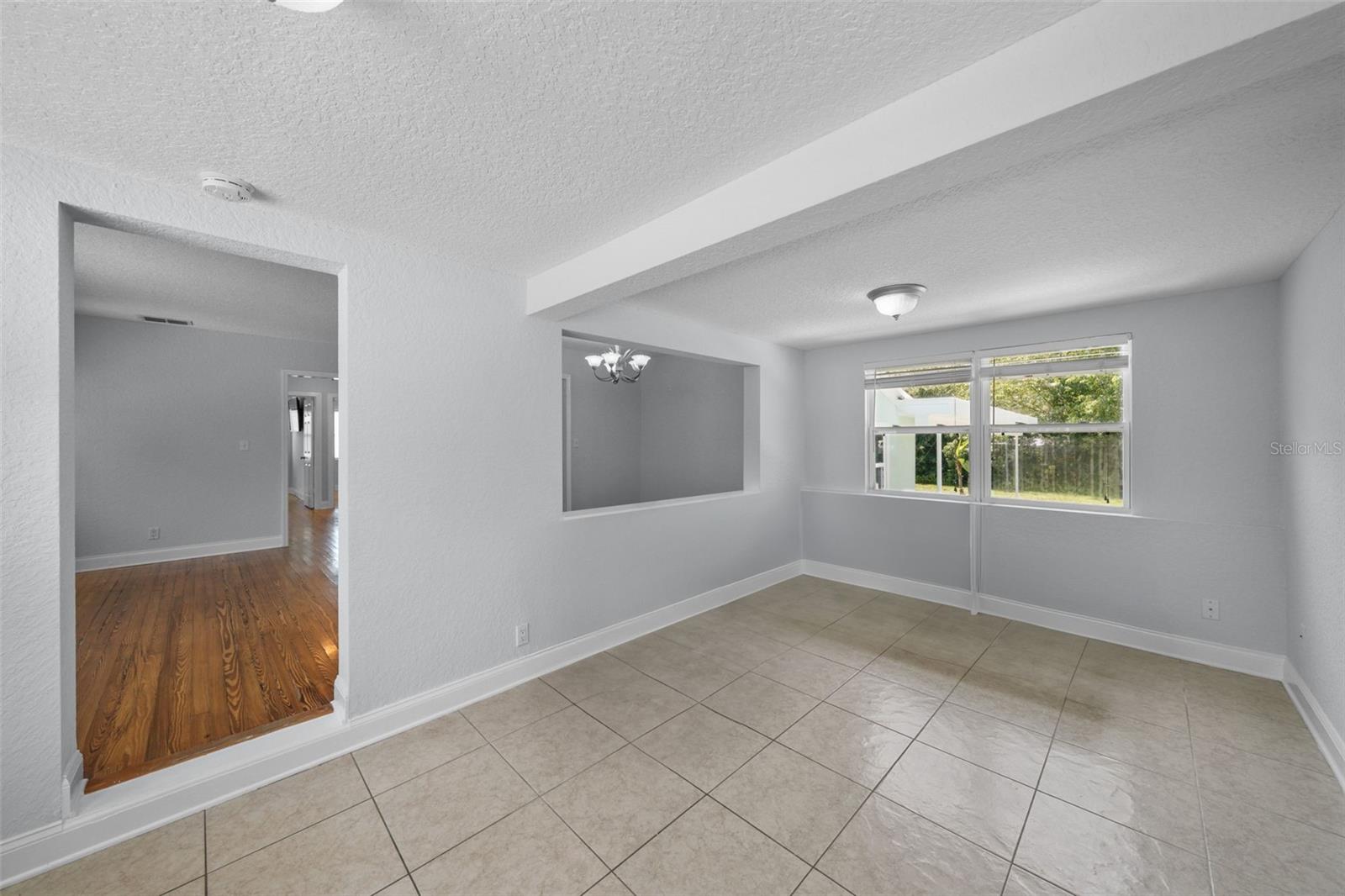 RIVERSIDE NORTH - Residential Lease