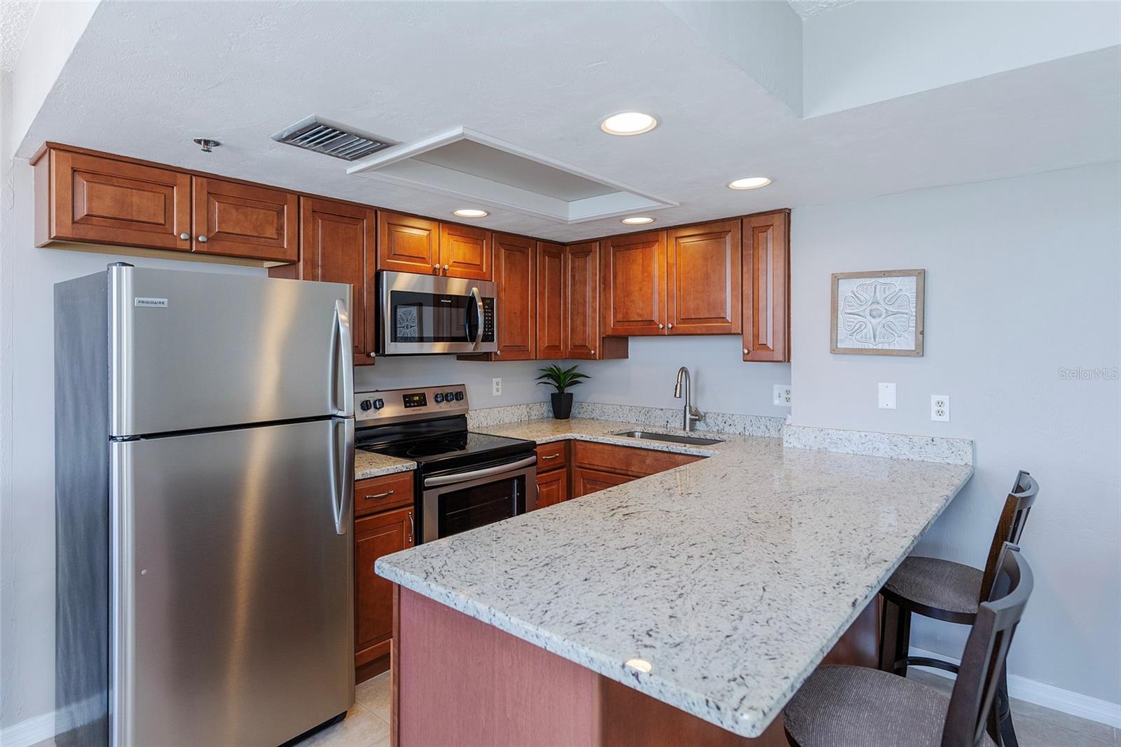 OCEANS ATRIUM CONDO - Residential