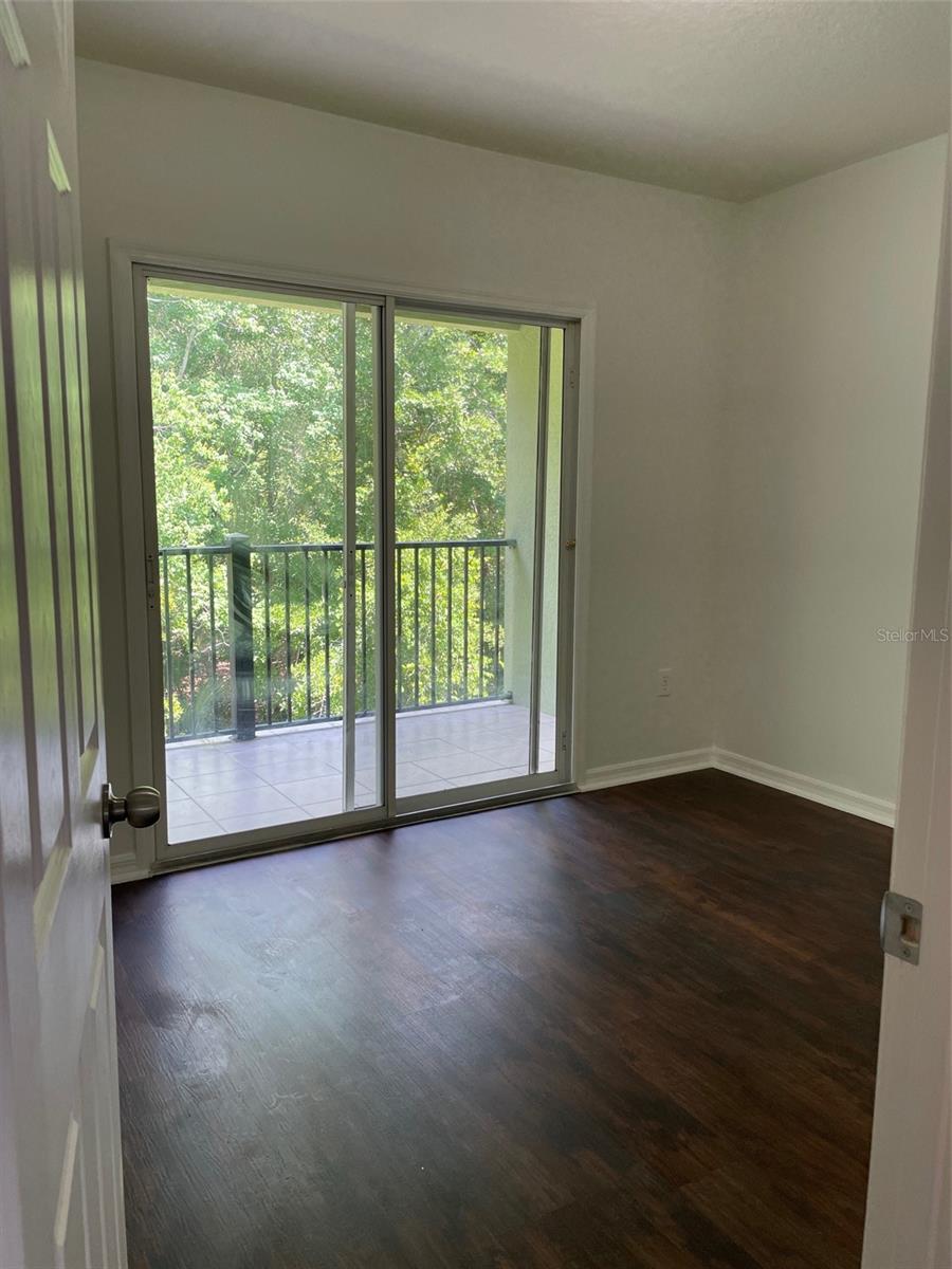 PARADISE COVE - Residential