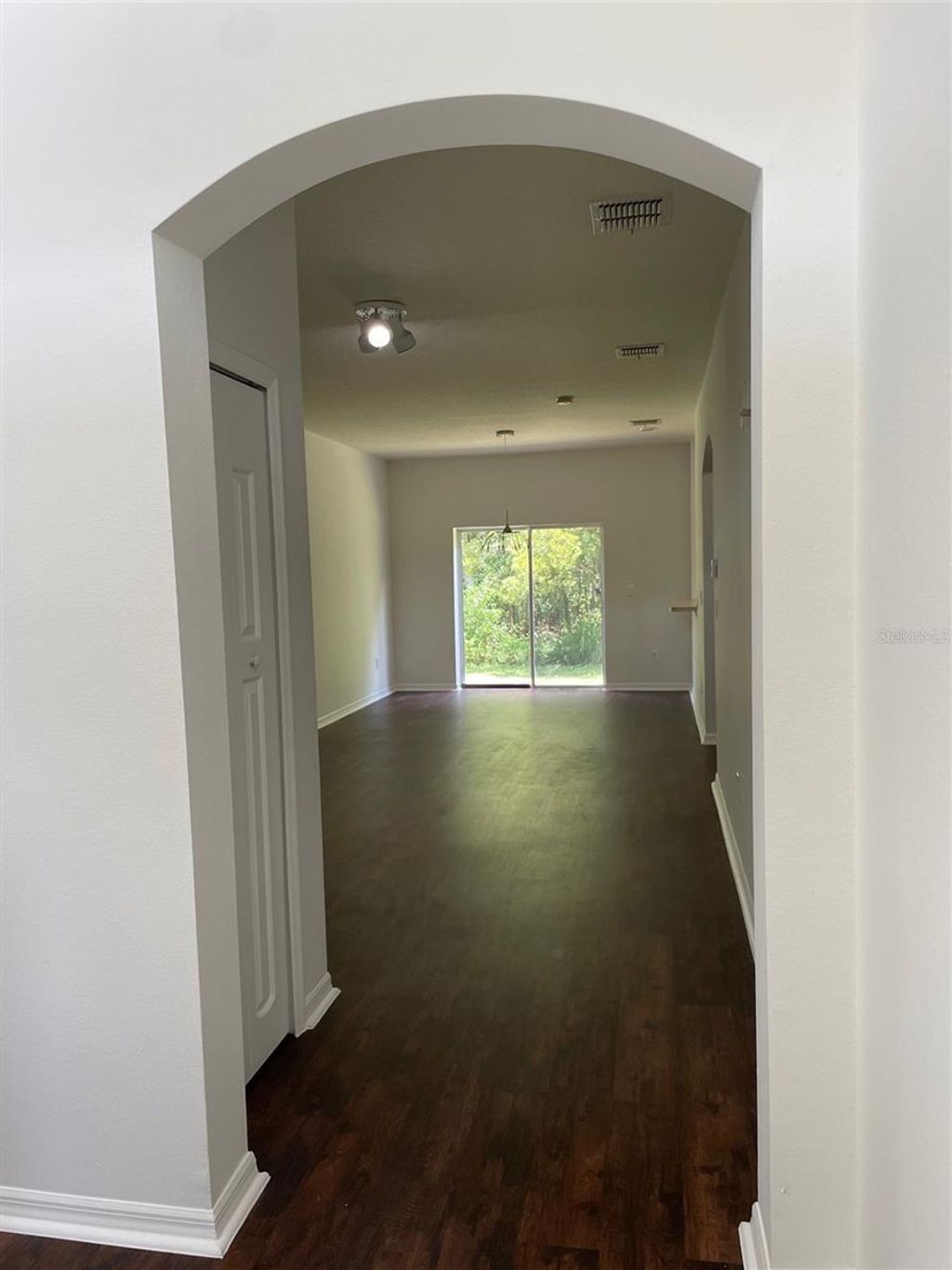 Photo of 4317 Paradise Cove Court, Kissimmee, FL 34746 (MLS # V4948773)