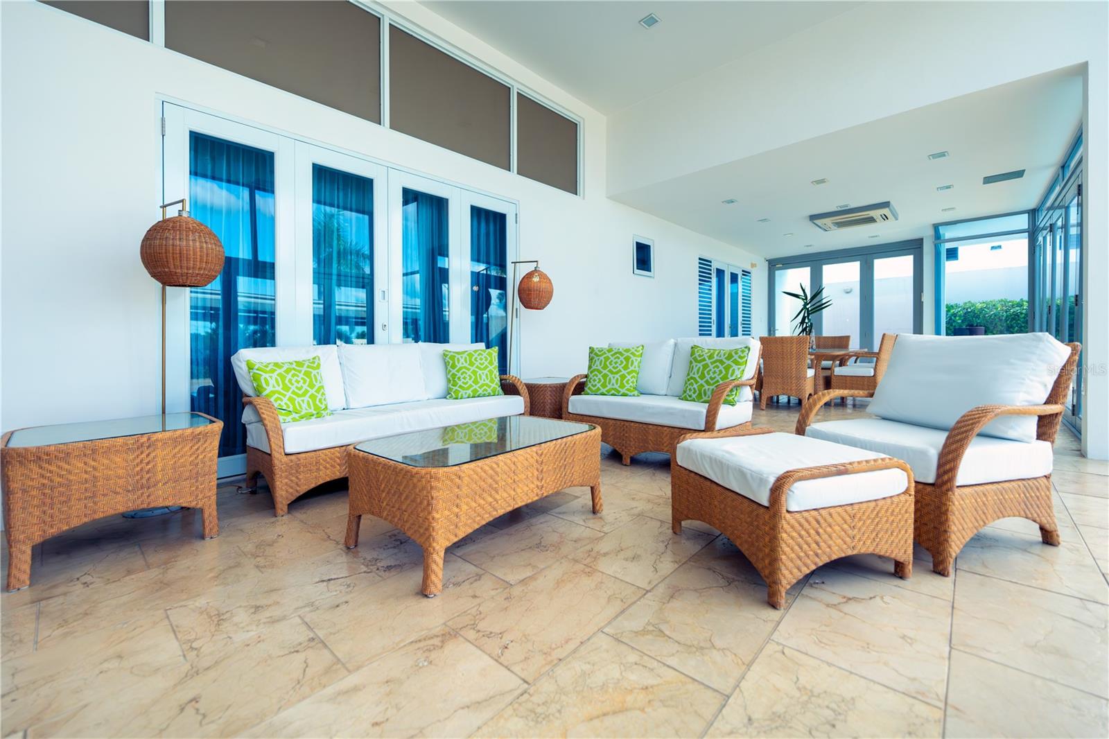 ESTANCIAS DE TORRIMAR - Residential