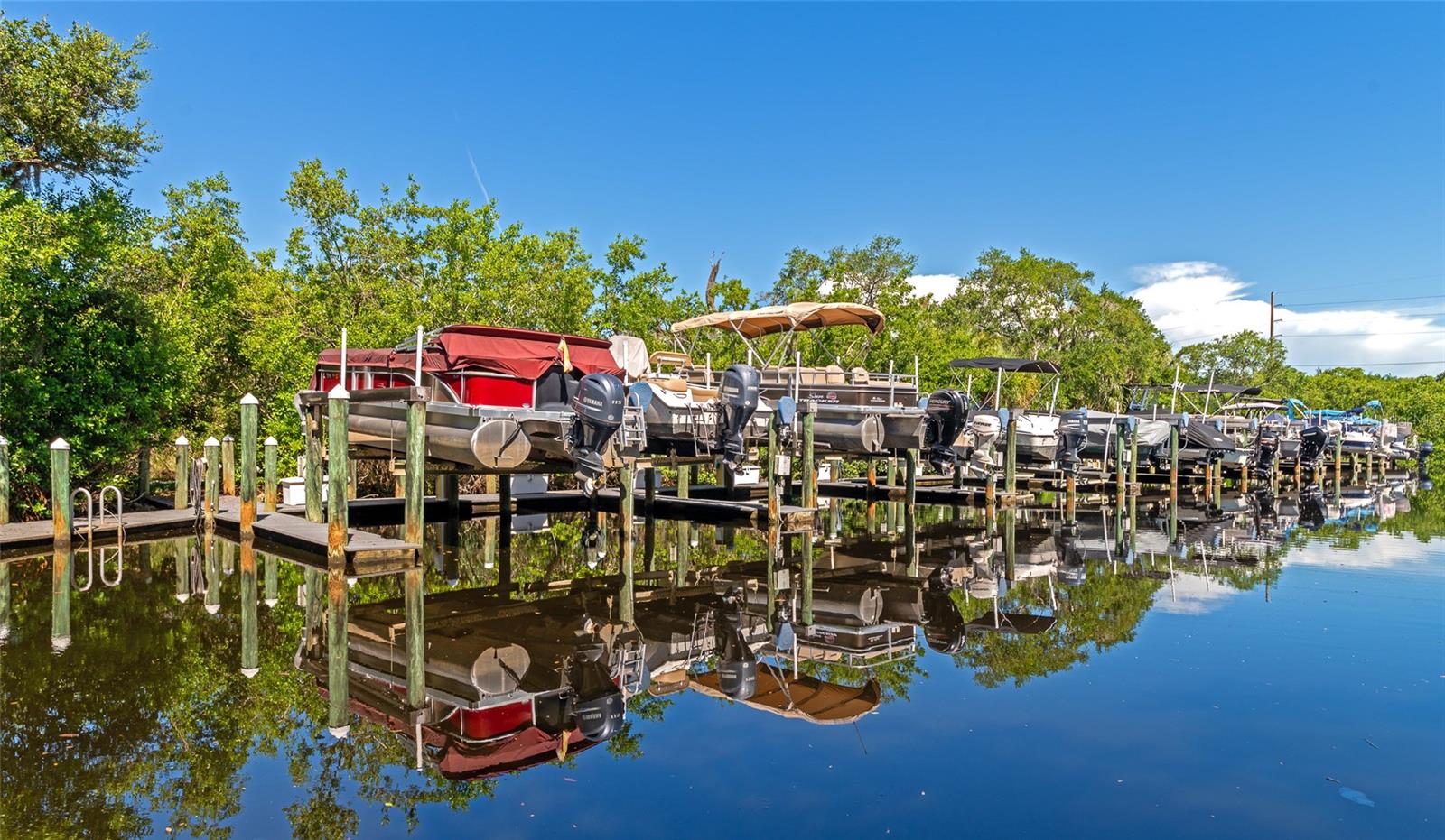 HARBORAGE ON BRADEN RIVER PH I - Residential