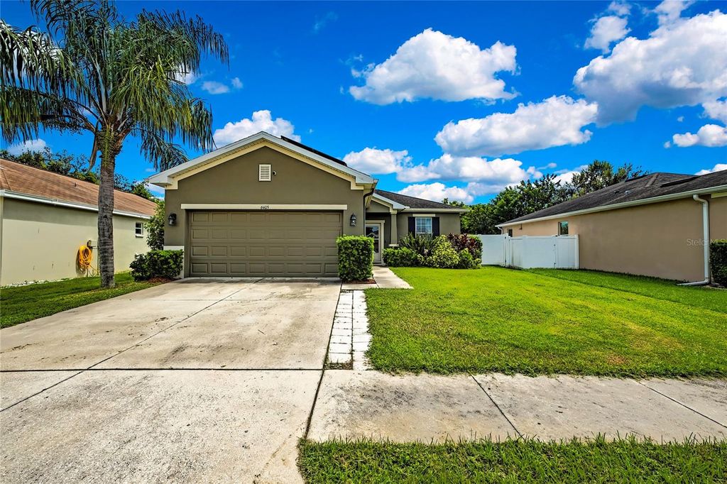 Photo of 6405 Twin Bridges Drive, Zephyrhills, FL 33541 (MLS # TB8425401)