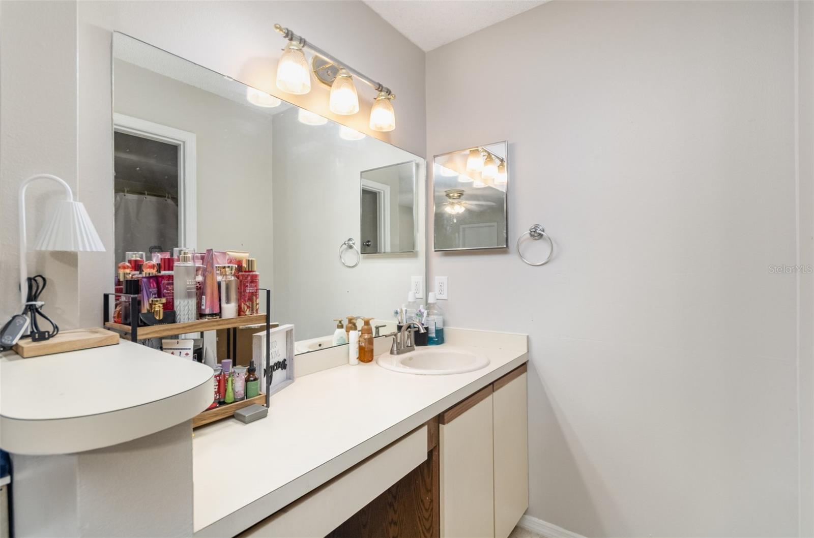 BVL SILVER PARK VILLAS - Residential