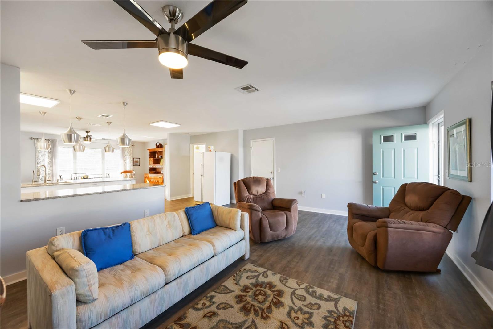 CIRCLE WOODS OF VENICE 1 - Residential