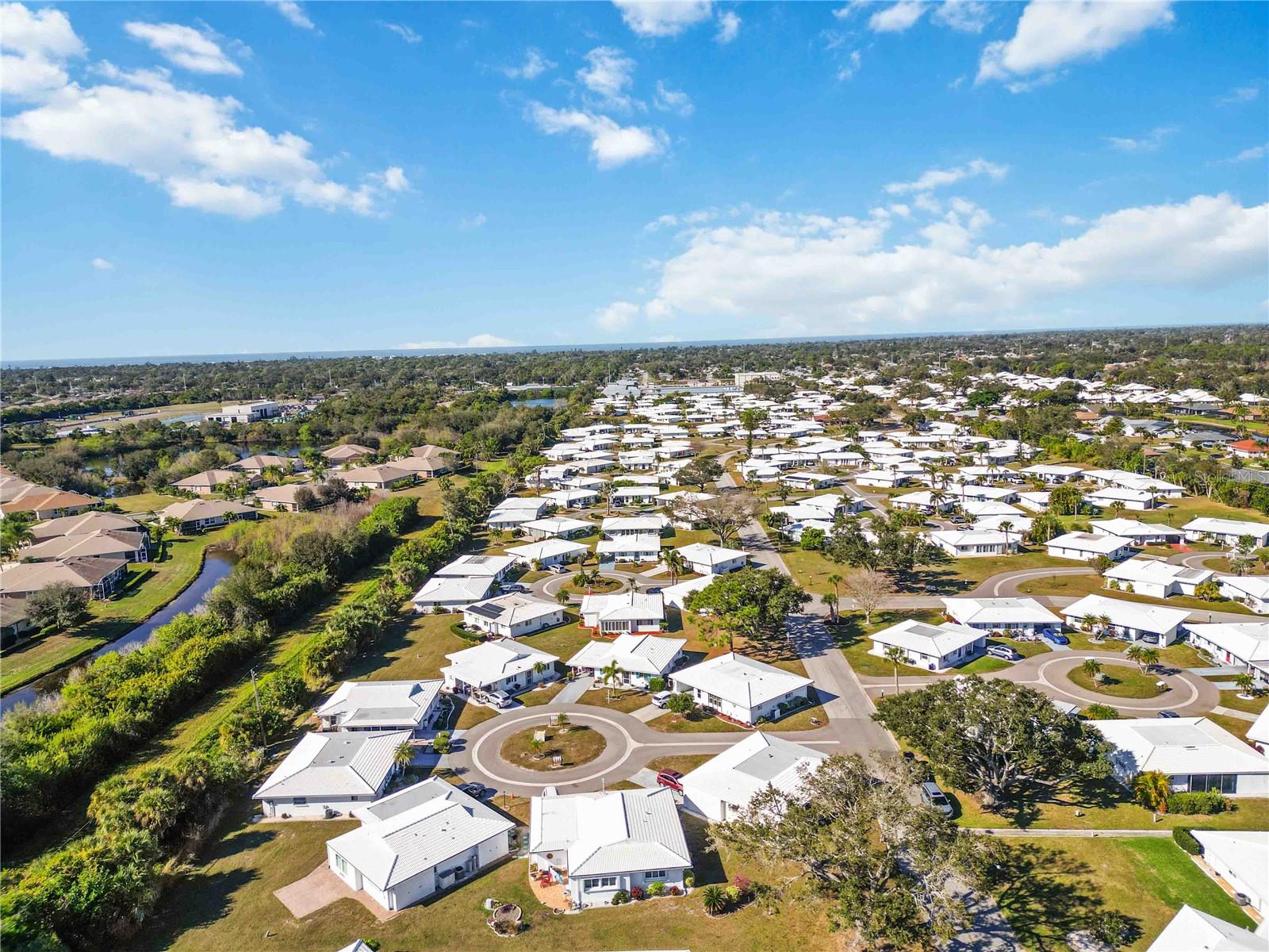 CIRCLE WOODS OF VENICE 1 - Residential