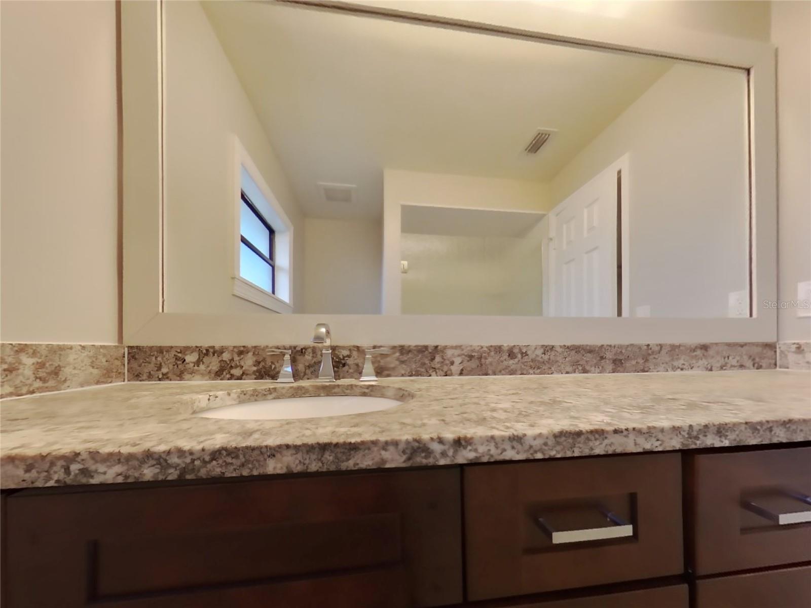 WEKIVA CLUB ESTATES SEC 03 - Residential Lease