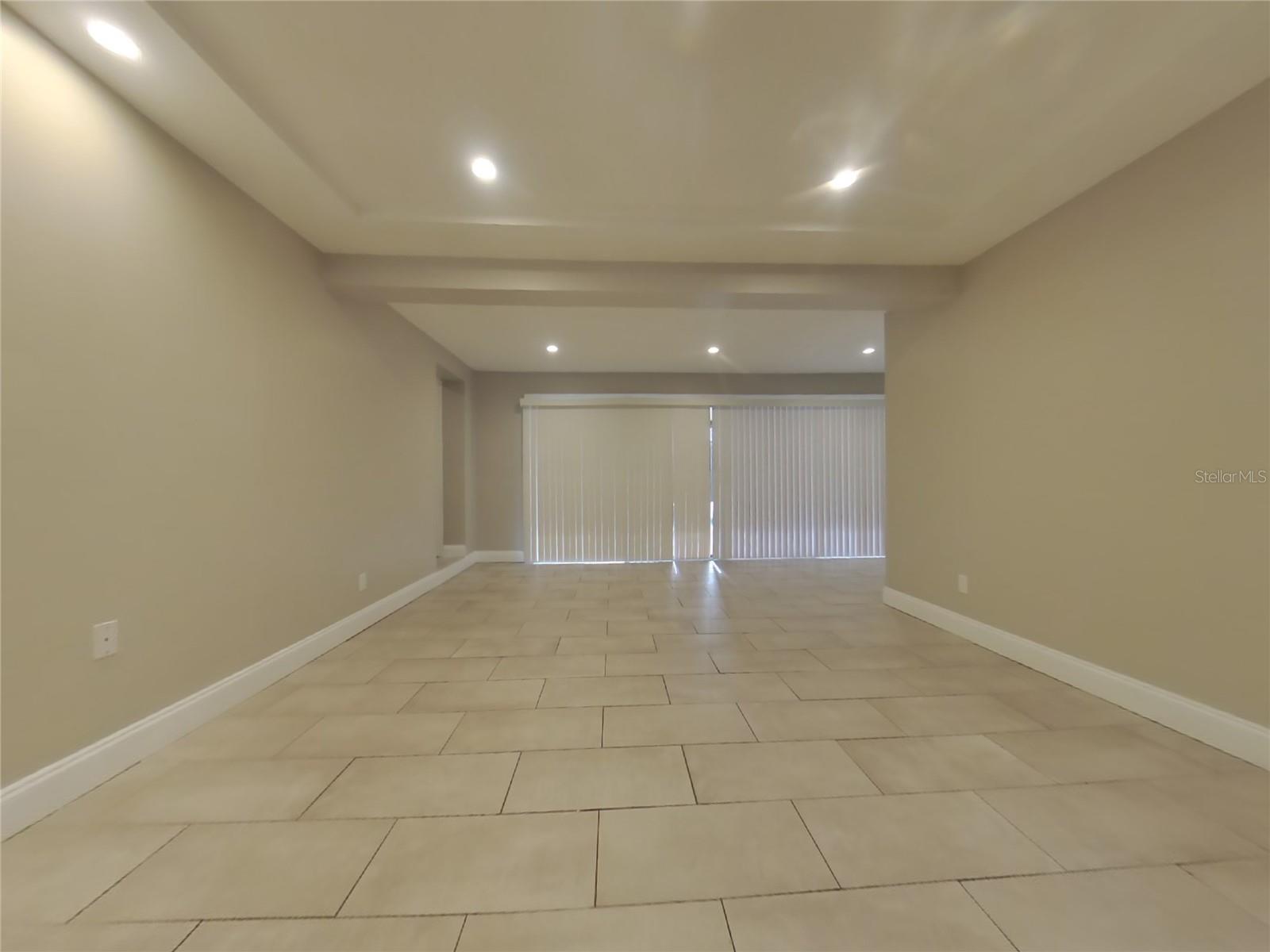 WEKIVA CLUB ESTATES SEC 03 - Residential Lease