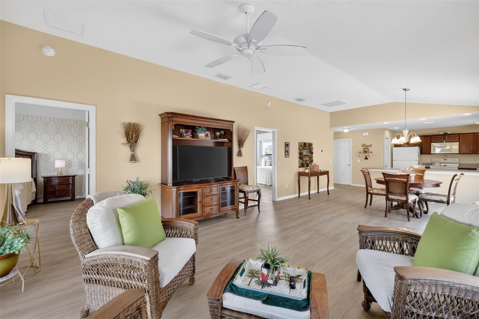 VILLAGES OF SUMTER COTTONWOODVILLAS - Residential