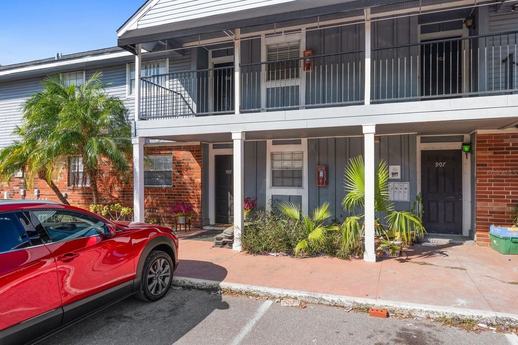 Photo of 200 Country Club Drive #906, Largo, FL 33771 (MLS # TB8459510)