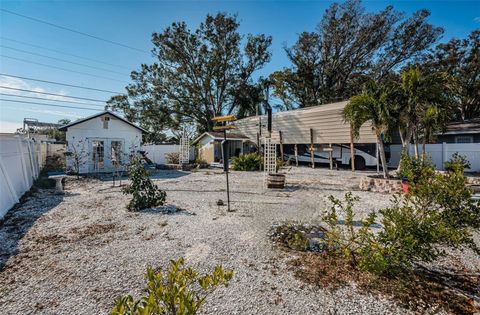 A home in LARGO