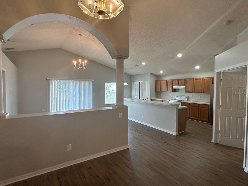 Photo of 1001 Lake Charles Drive, Davenport, FL 33837 (MLS # S5147308)