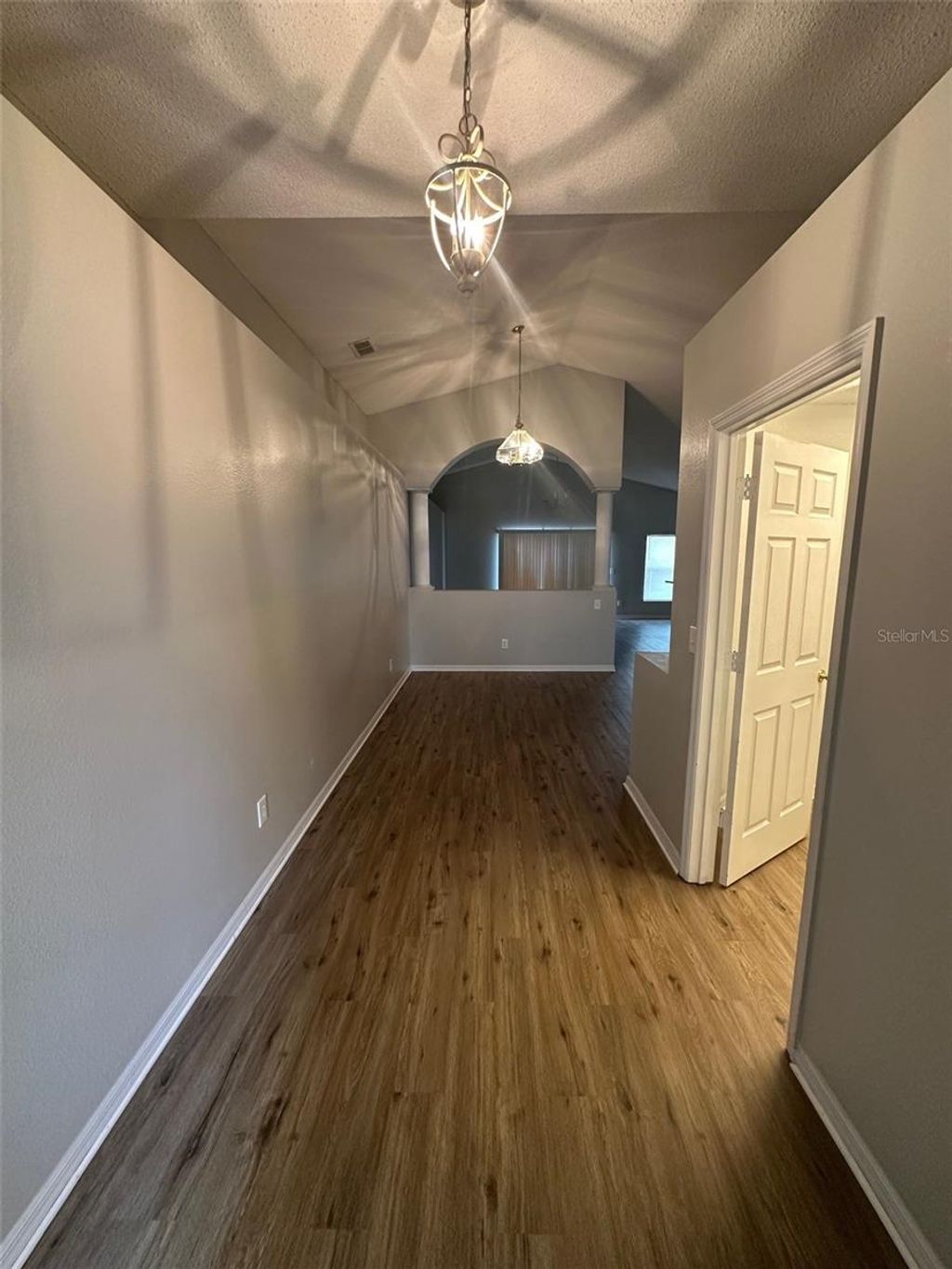 Photo of 1001 Lake Charles Drive, Davenport, FL 33837 (MLS # S5147308)