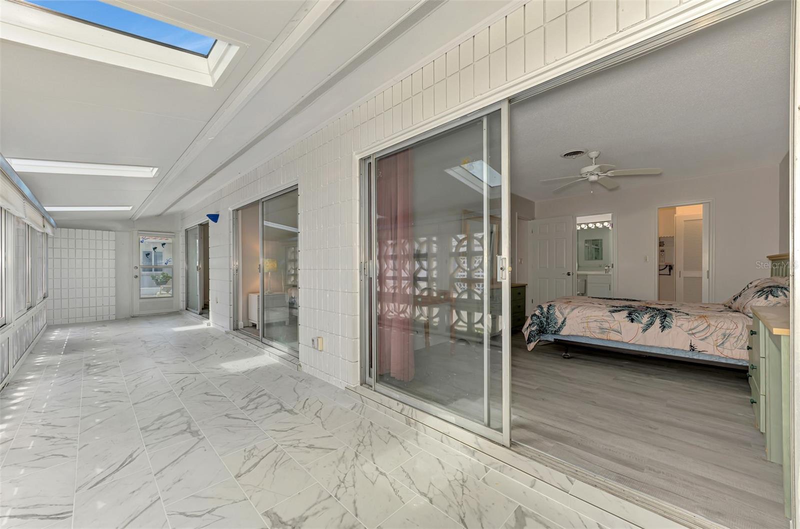 SEA VILLAS - Residential