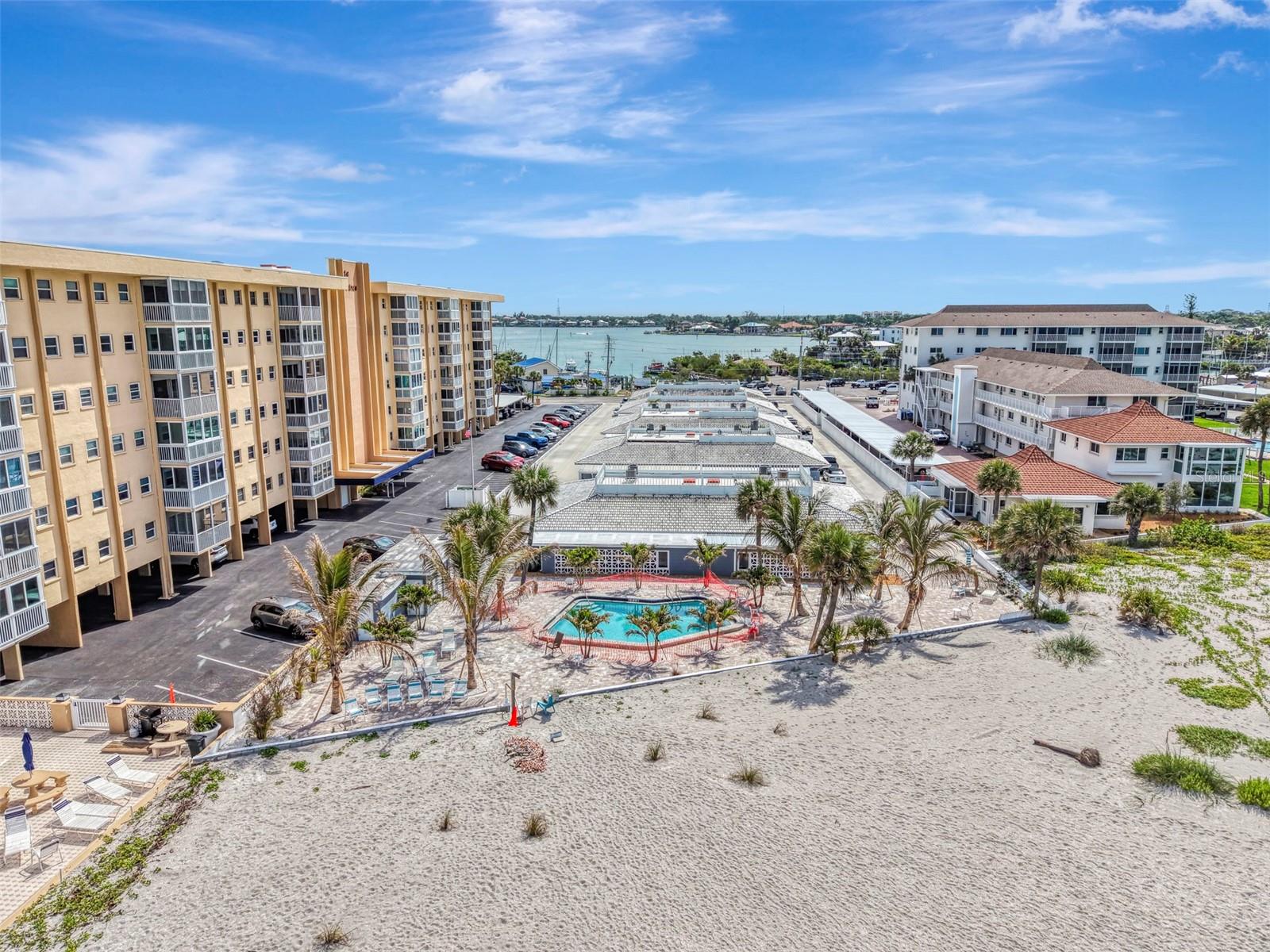 SEA VILLAS - Residential