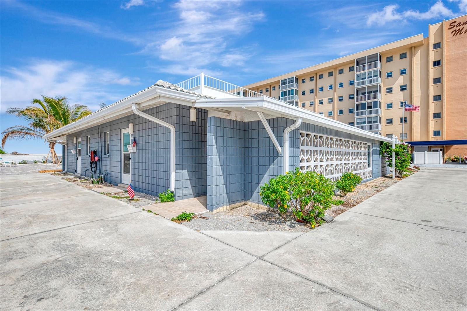 SEA VILLAS - Residential