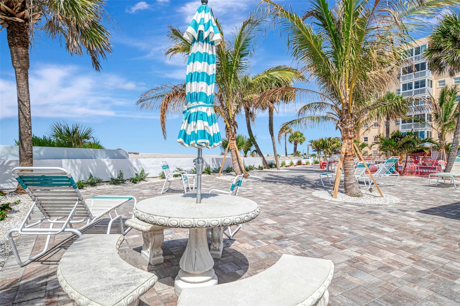 SEA VILLAS - Residential