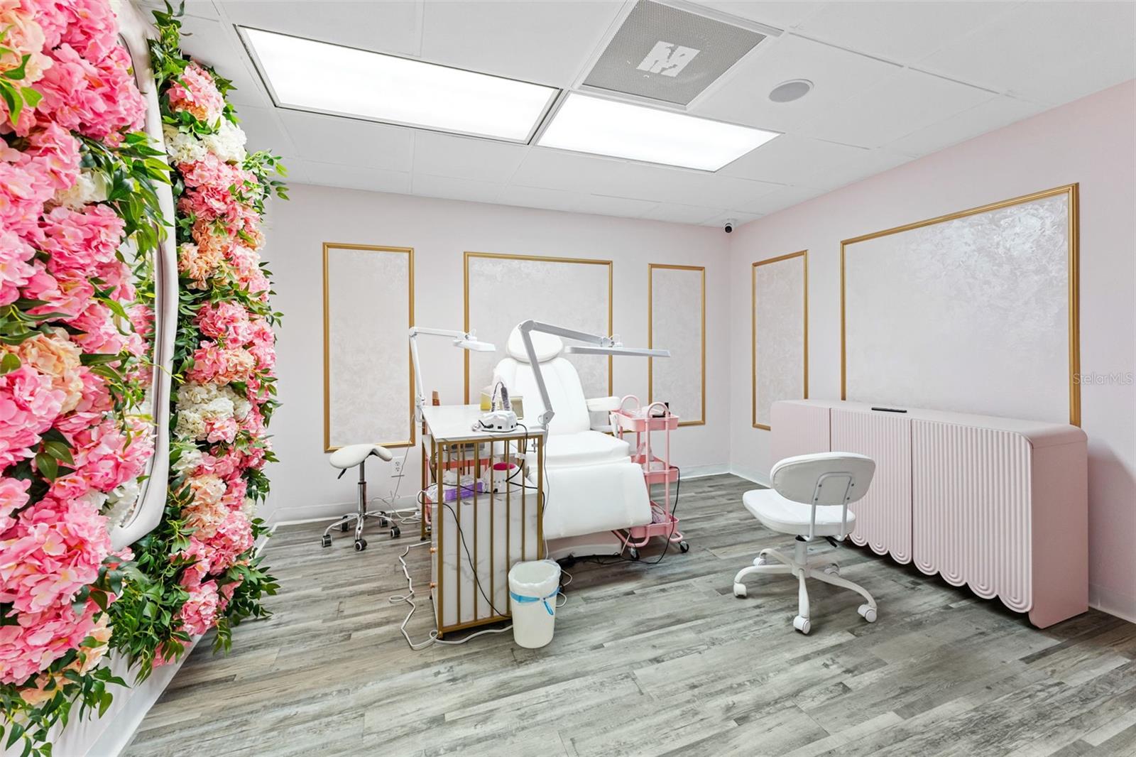 UNPLATTED - Commercial Sale