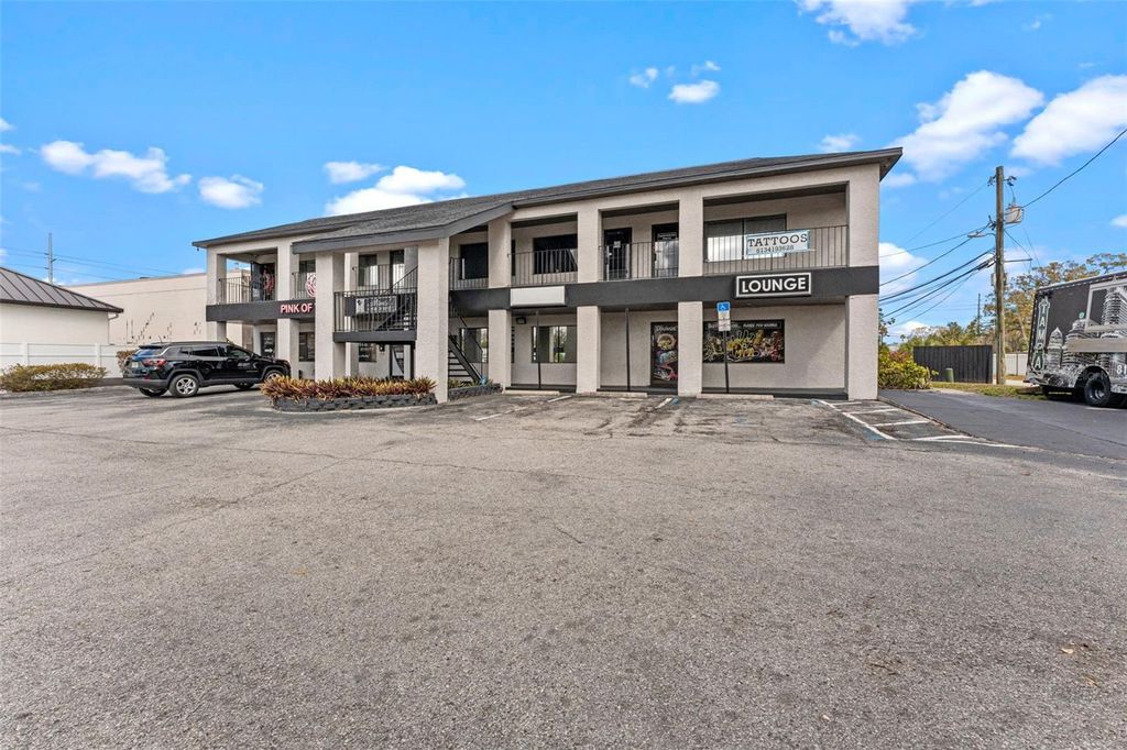 Photo of 3007 W Cypress Street, Tampa, FL 33609 (MLS # TB8477649)