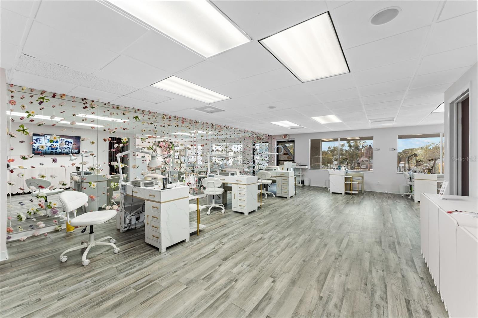 UNPLATTED - Commercial Sale