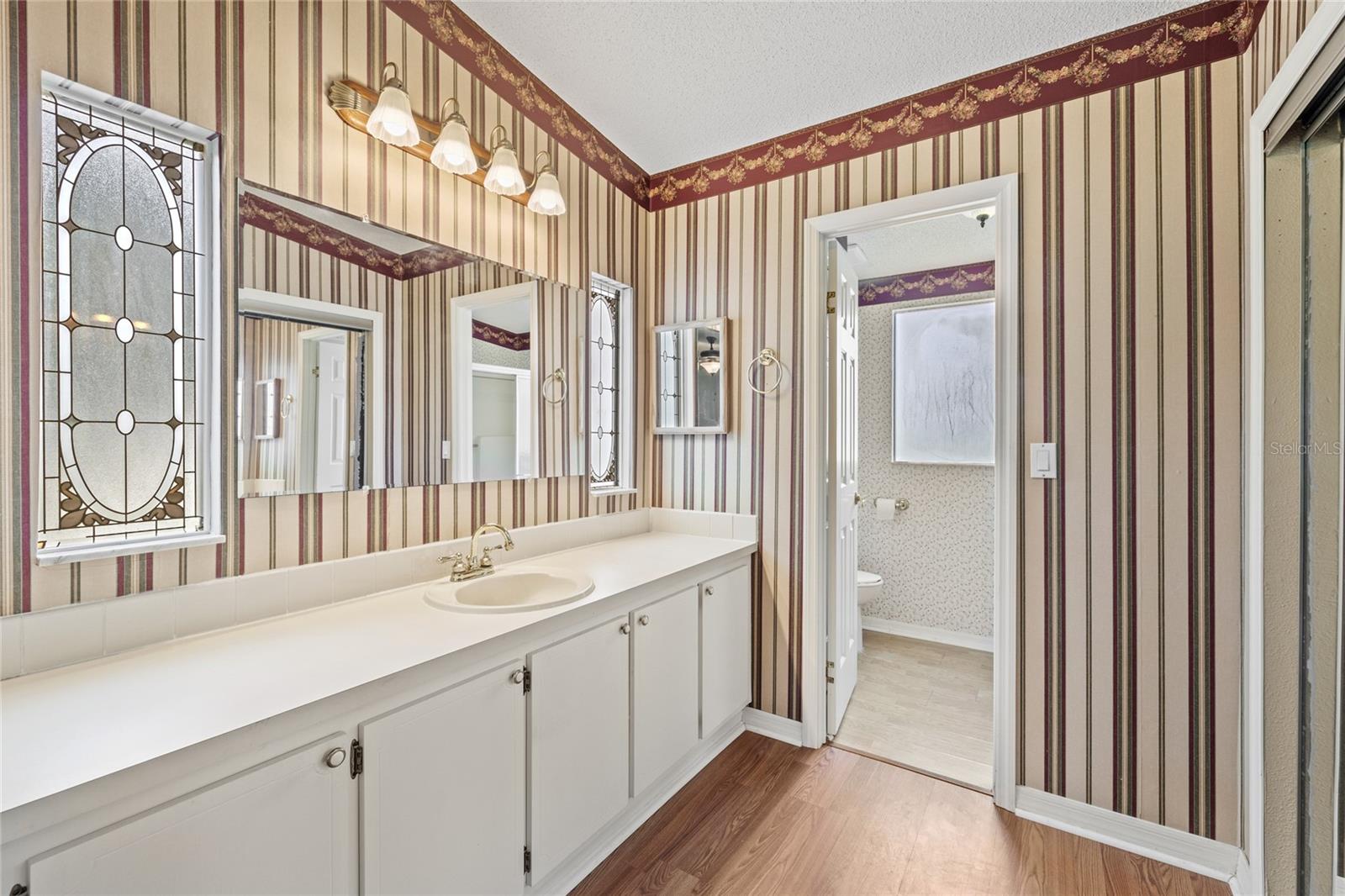 LADY LAKE ORANGE BLOSSOM GARDENS UNIT 09 - Residential