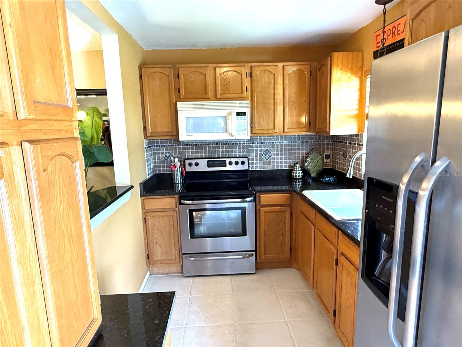 DESOTO SQUARE VILLAS PH I - Residential