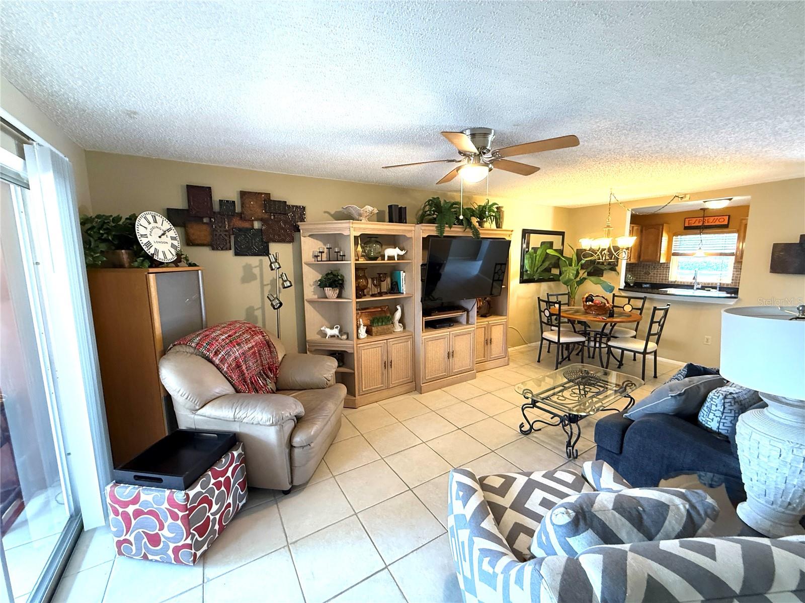 390 301 BOULEVARD W 2C