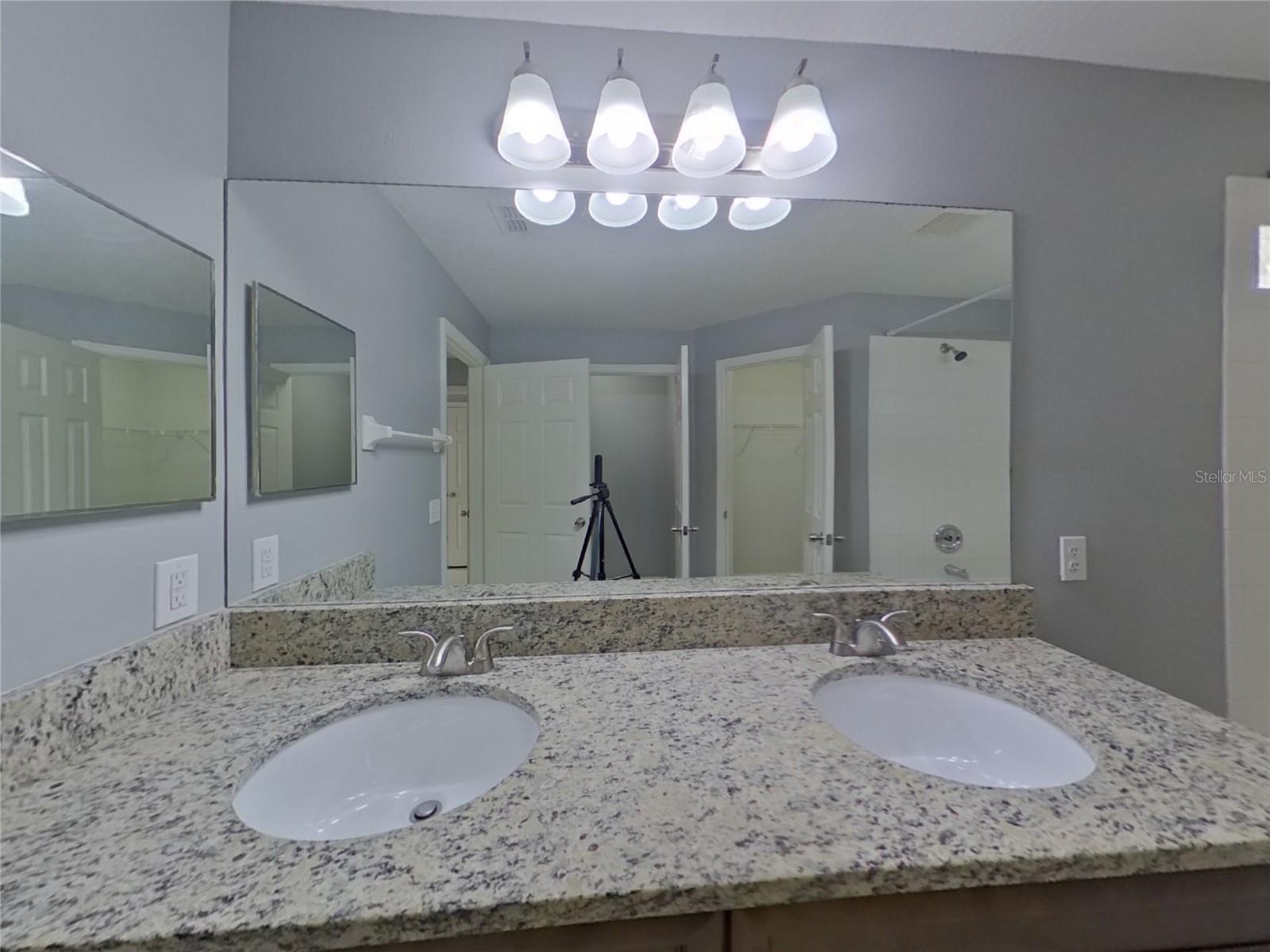 MARISOL PH 4 - Residential Lease