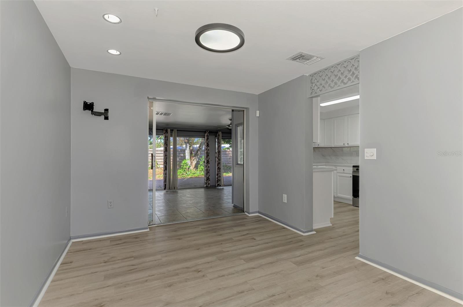 GULF GATE - Residential