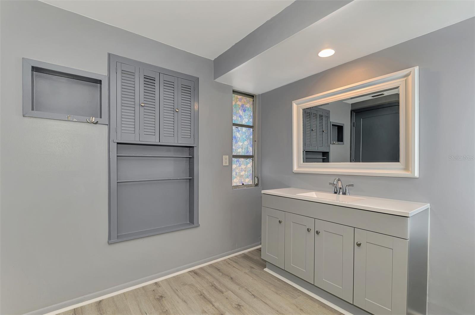 GULF GATE - Residential