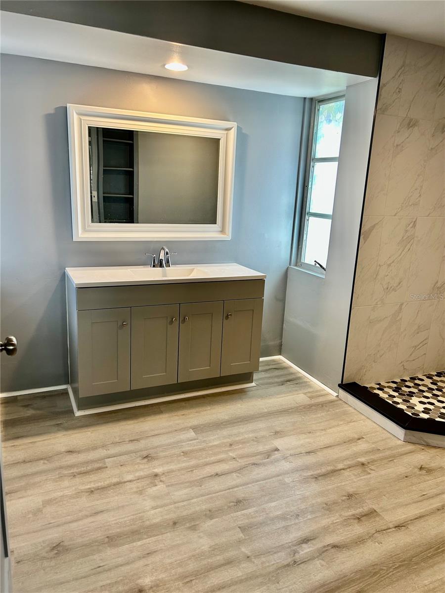 GULF GATE - Residential