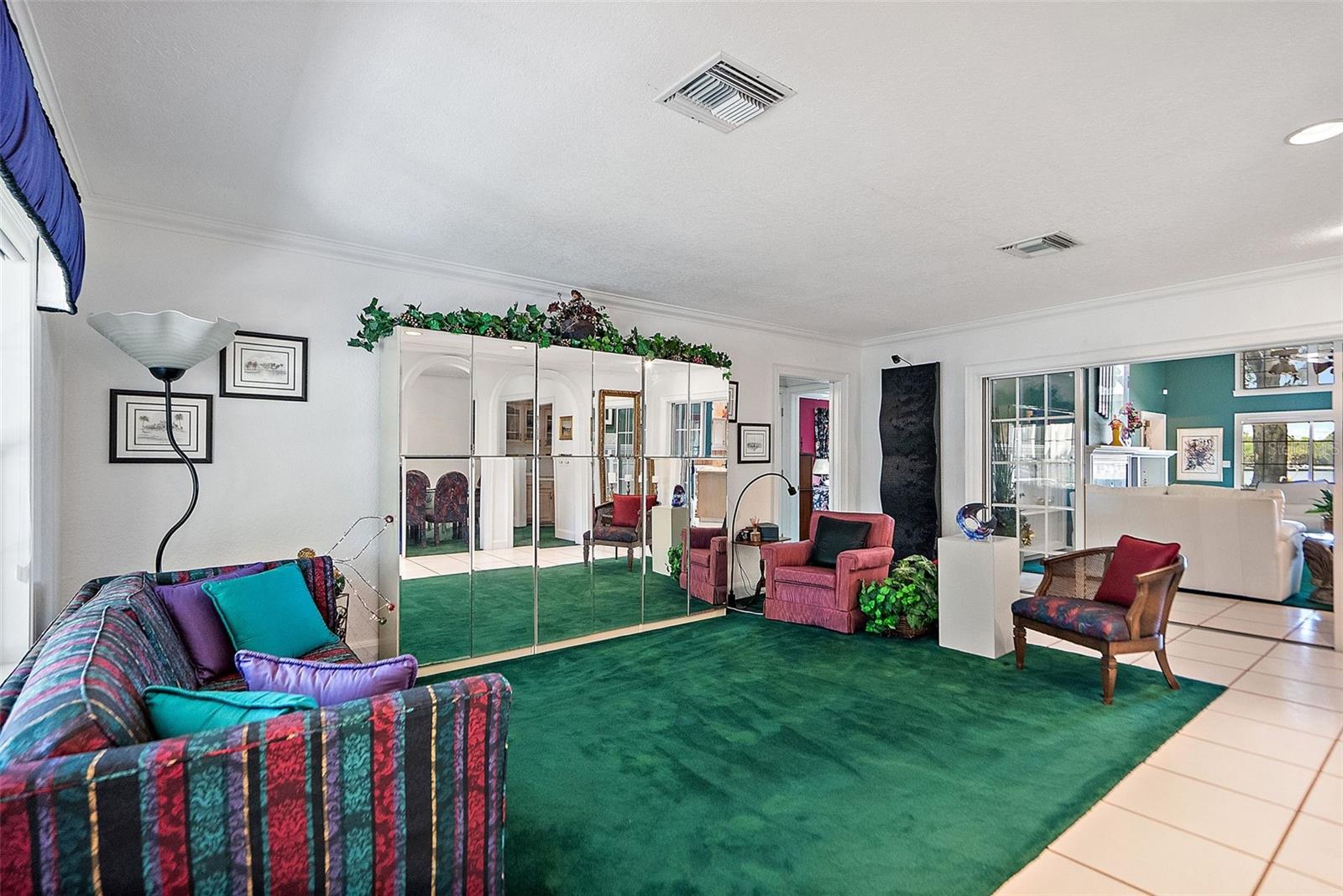 SNELL ISLE SHORES - Residential