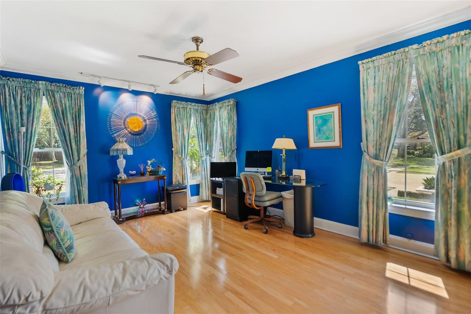 SNELL ISLE SHORES - Residential