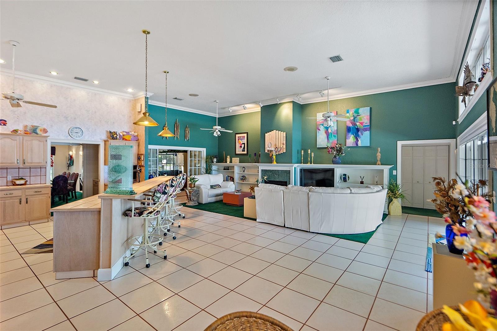 SNELL ISLE SHORES - Residential