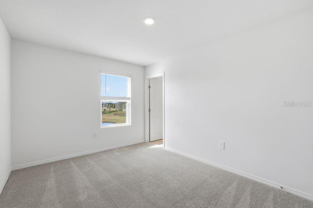 THE TOWNS AT FIRETHORN - Residential