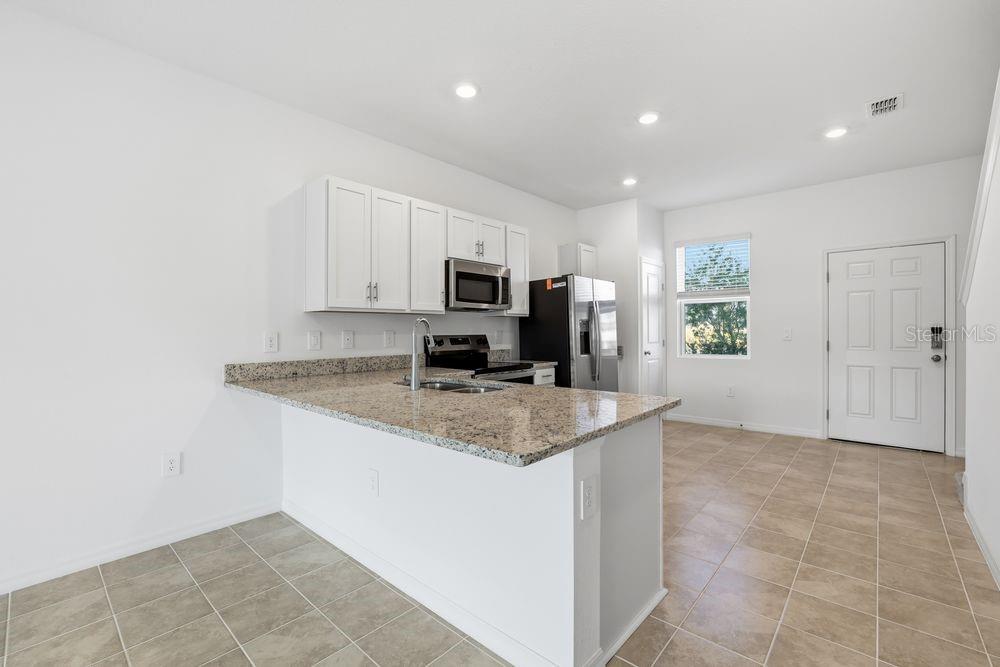 THE TOWNS AT FIRETHORN - Residential