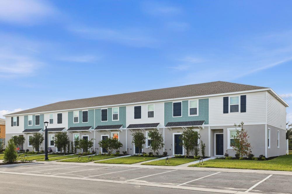 THE TOWNS AT FIRETHORN - Residential