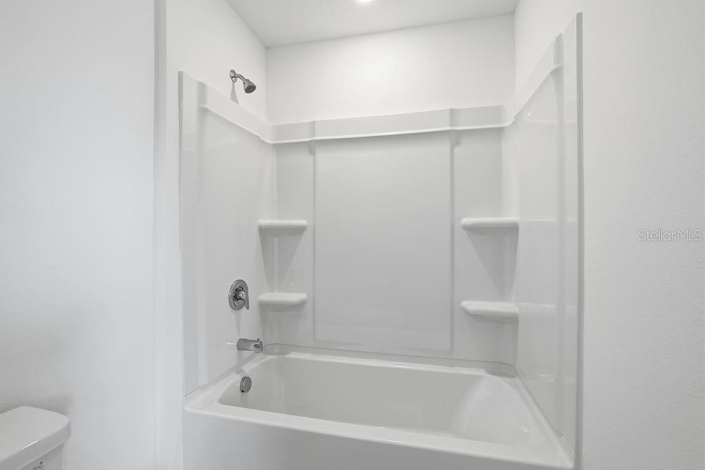 THE TOWNS AT FIRETHORN - Residential