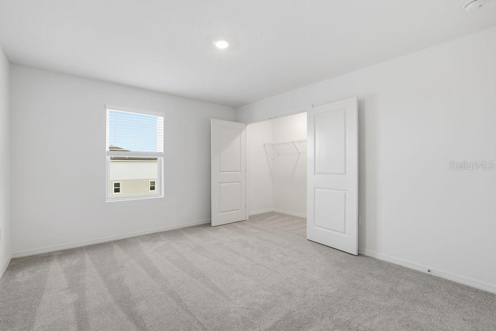 THE TOWNS AT FIRETHORN - Residential