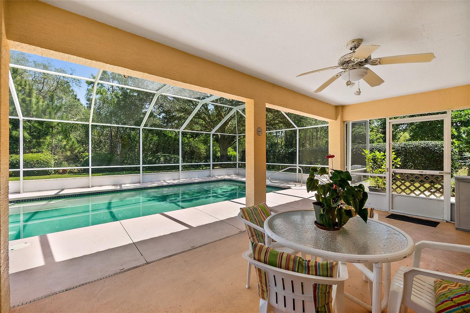 PALM HARBOR - Residential Lease