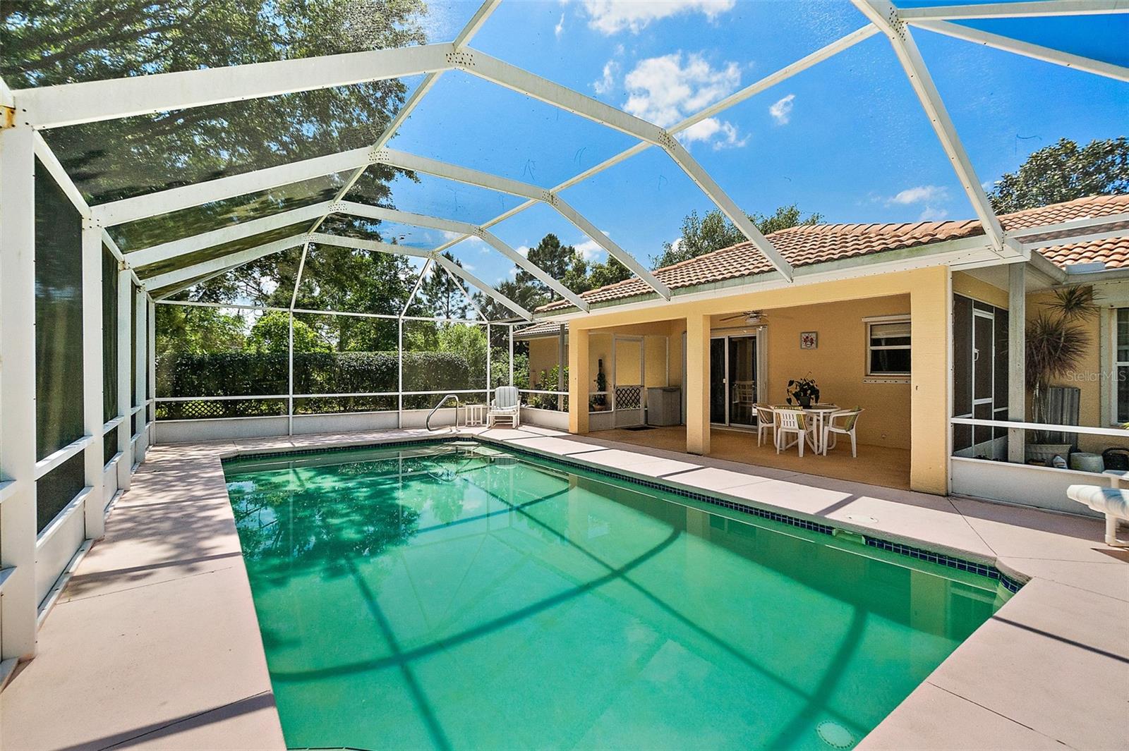 PALM HARBOR - Residential Lease