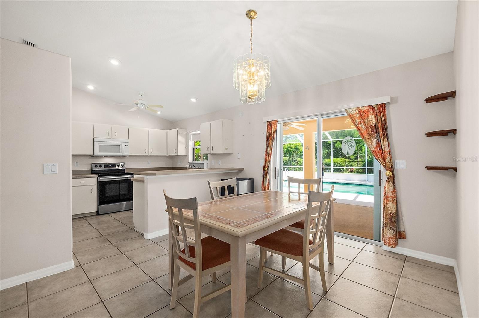 PALM HARBOR - Residential Lease